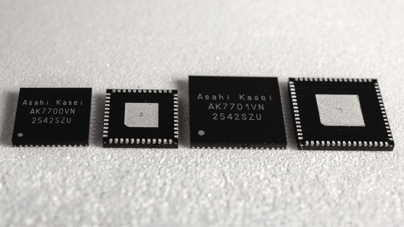 AK7700/01