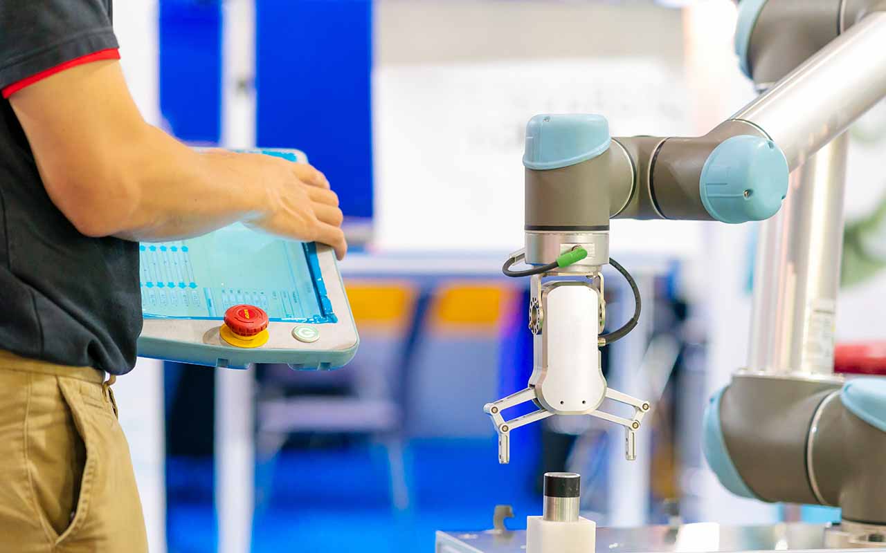 Industrial robots, collaborative robots