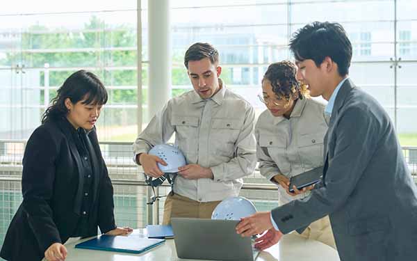 Trust and Customer Support, which are the Unique Features of Japanese Companies